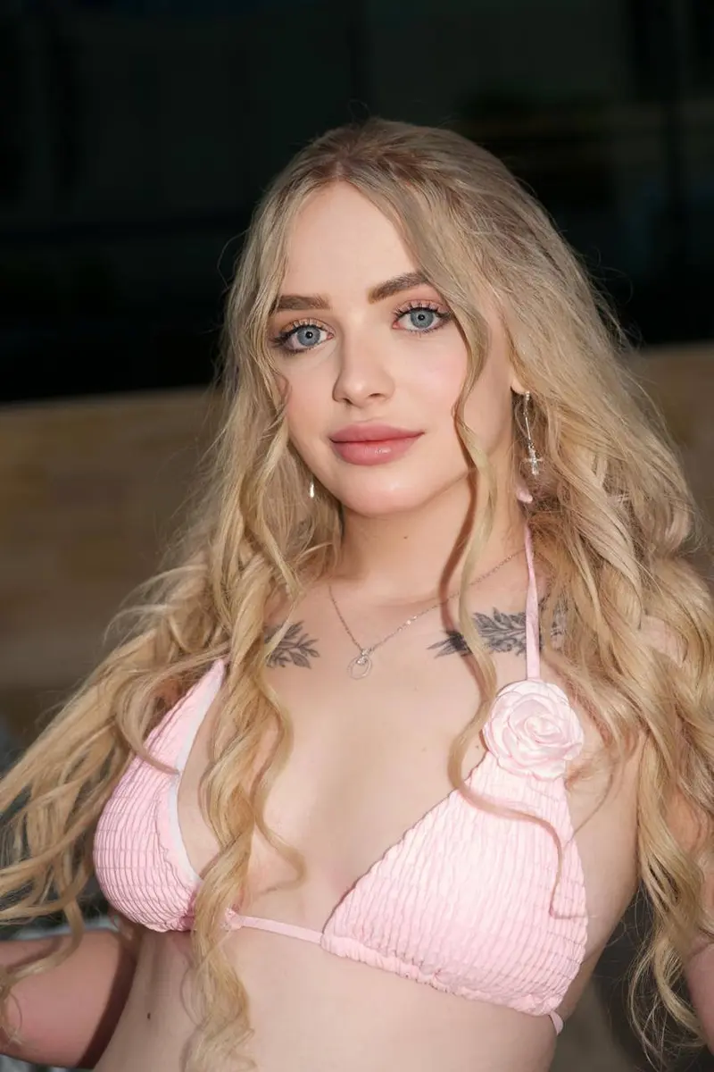 Anna escort in Dubai