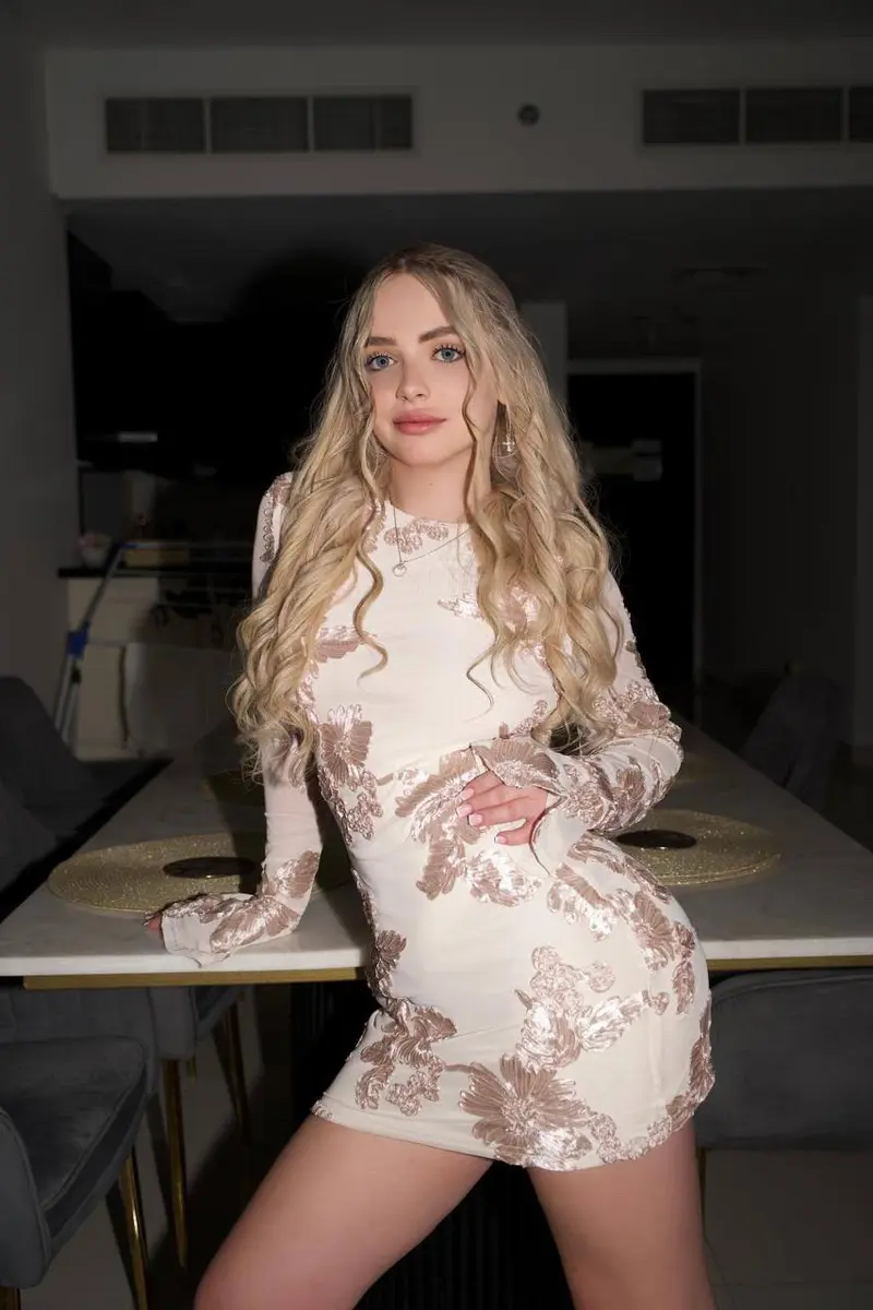 Anna escort in Dubai