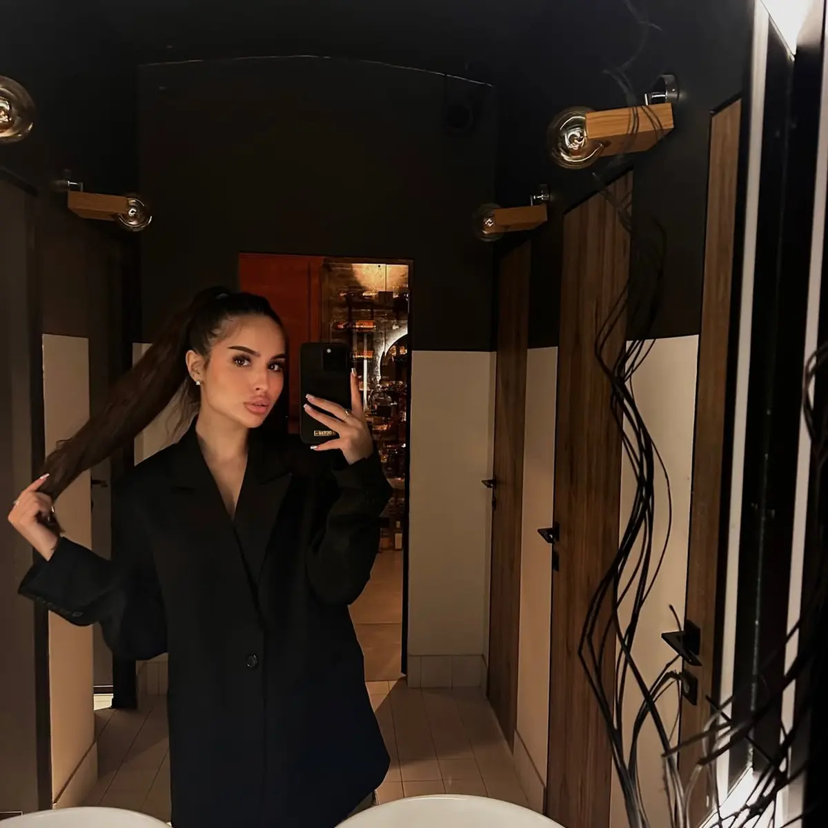 Aurelia escort in Dubai