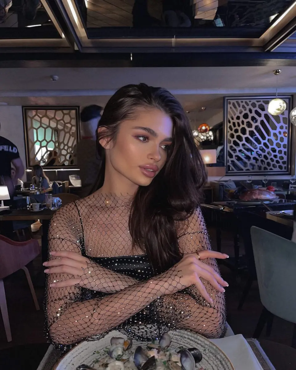 Bella escort in Dubai