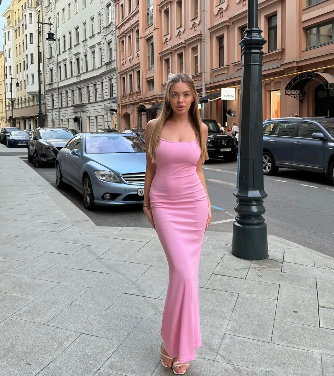 Esmeralda escort in Dubai