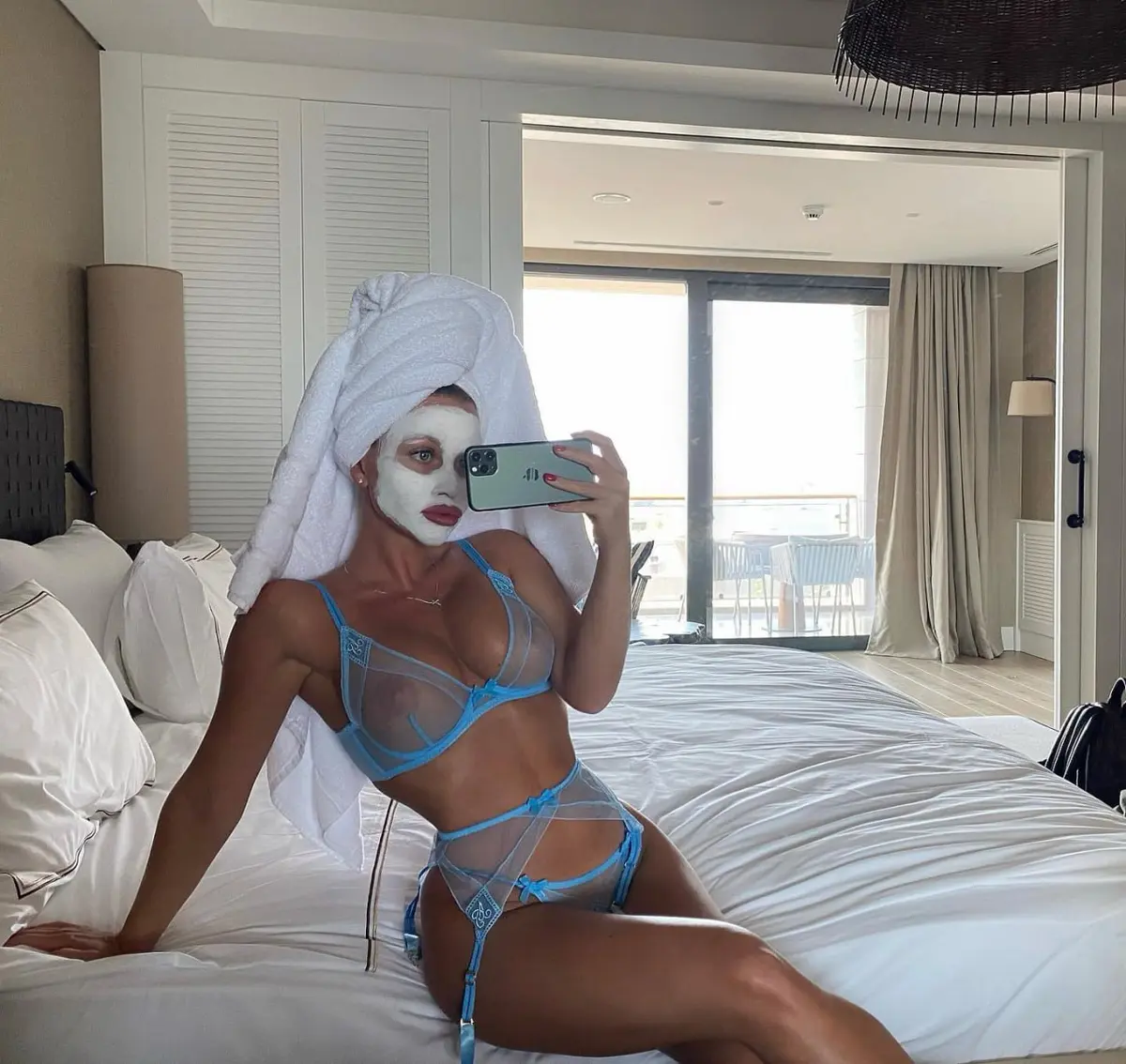 Felicity escort in Dubai