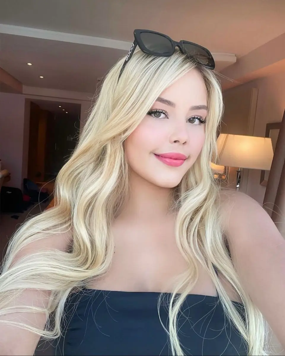 Lirika escort in Dubai