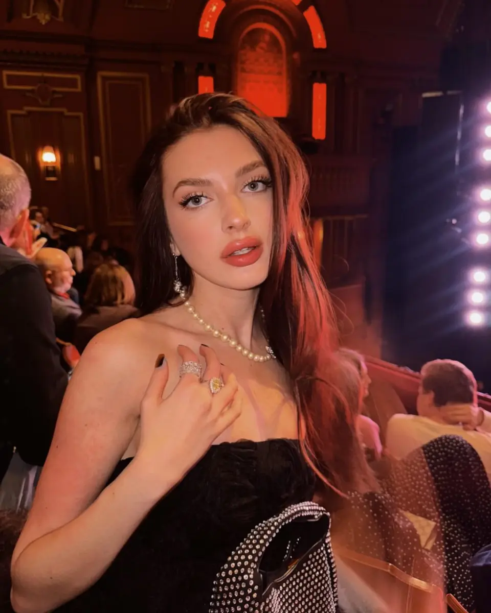 Olga escort in Dubai