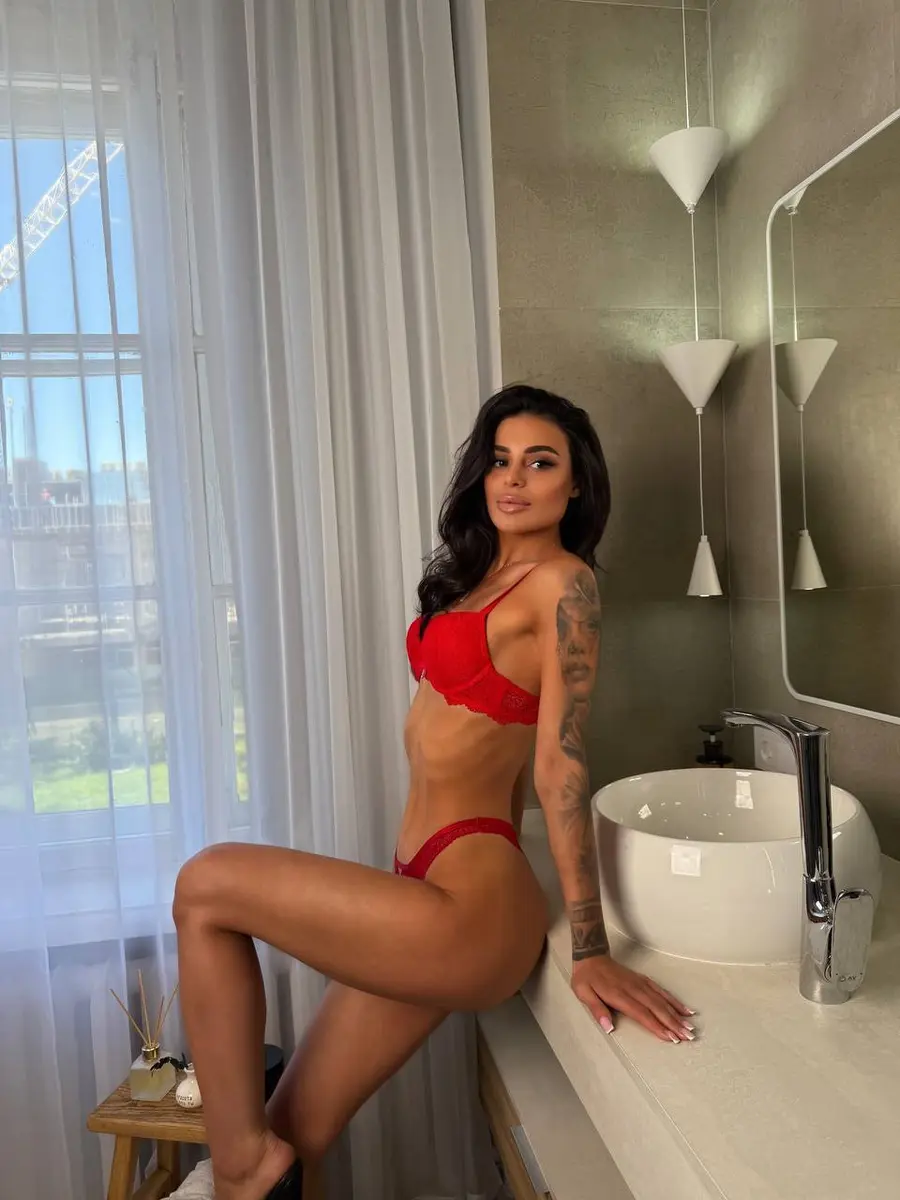 София эскорт в городе Дубай